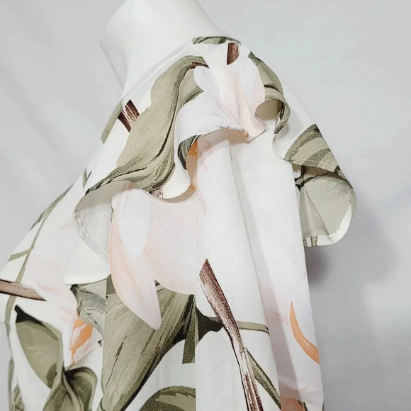 XS X-SMALL Express‎ Ruffled CrossOver Surplice Floral Blouse NWT - Picture 7 of 12